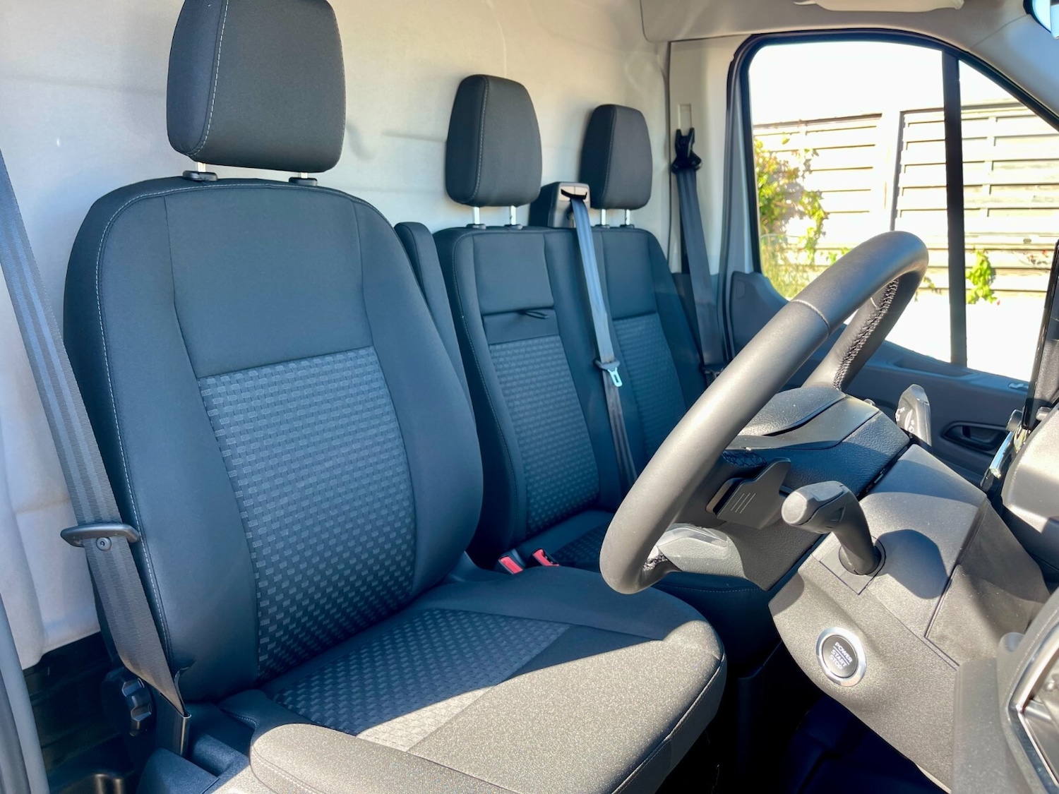 Used Ford Transit 2024 for sale - 76796510: Photo 19