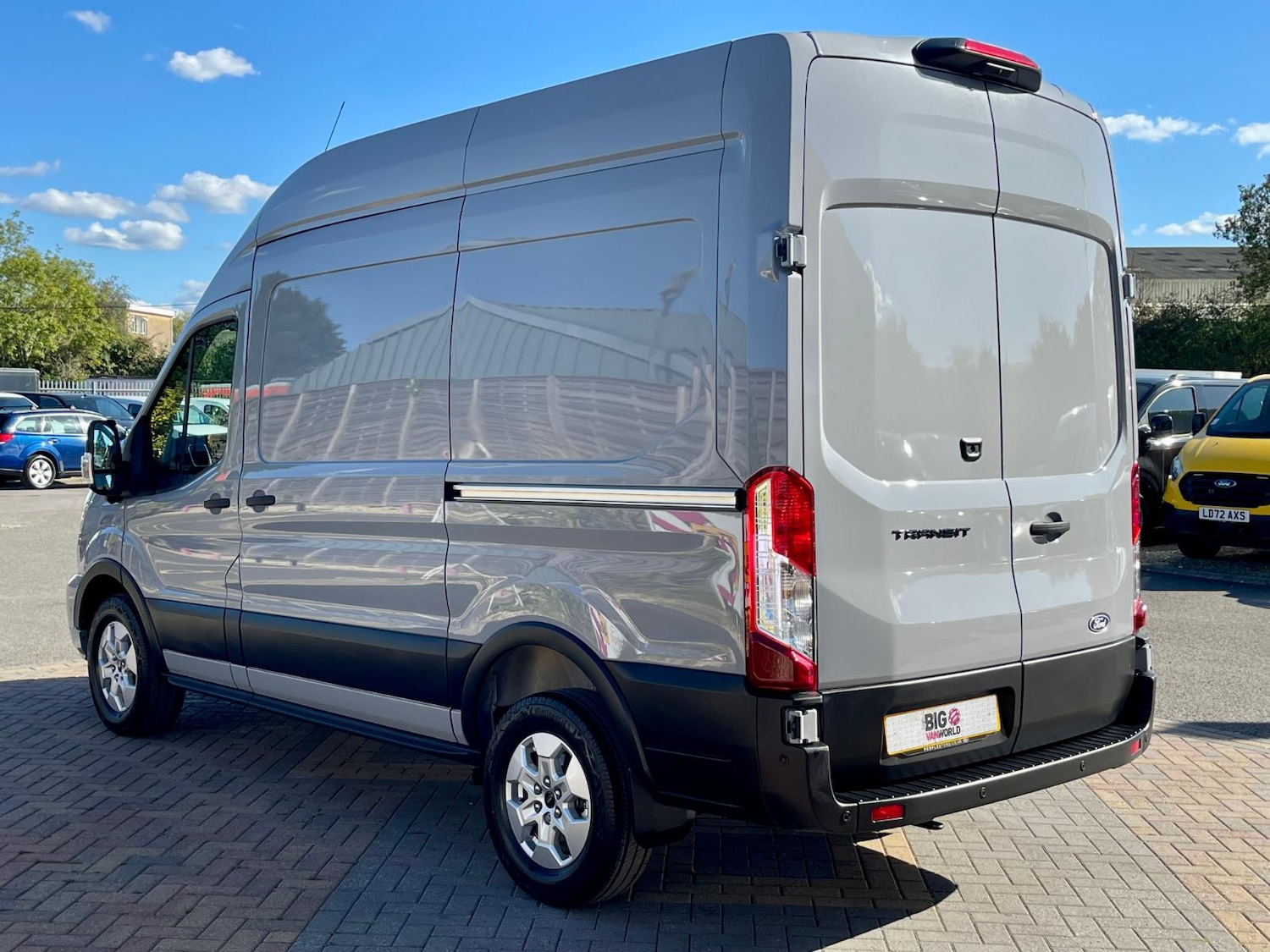Used Ford Transit 2024 for sale - 76796510: Photo 8