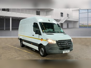 Mercedes-Benz - Sprinter