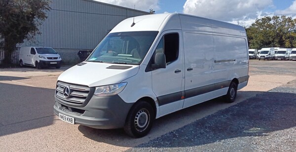 Used Mercedes-Benz Sprinter 2019 for sale - 76003547: Photo 11
