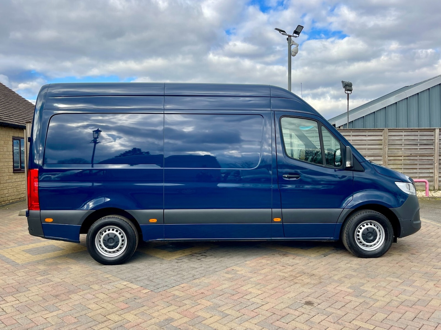 Used Mercedes-Benz Sprinter 2023 for sale - 76868866: Photo 5