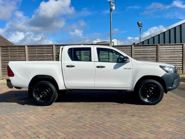 Used Toyota Hilux 2019 for sale - 75652799: Photo 5