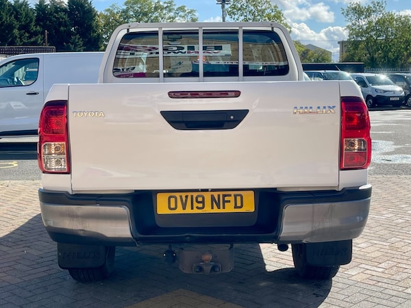 Used Toyota Hilux 2019 for sale - 75652799: Photo 7