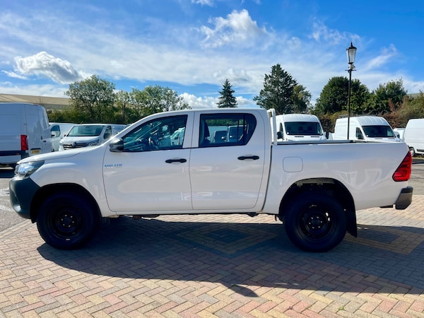 Used Toyota Hilux 2019 for sale - 75652799: Photo 9