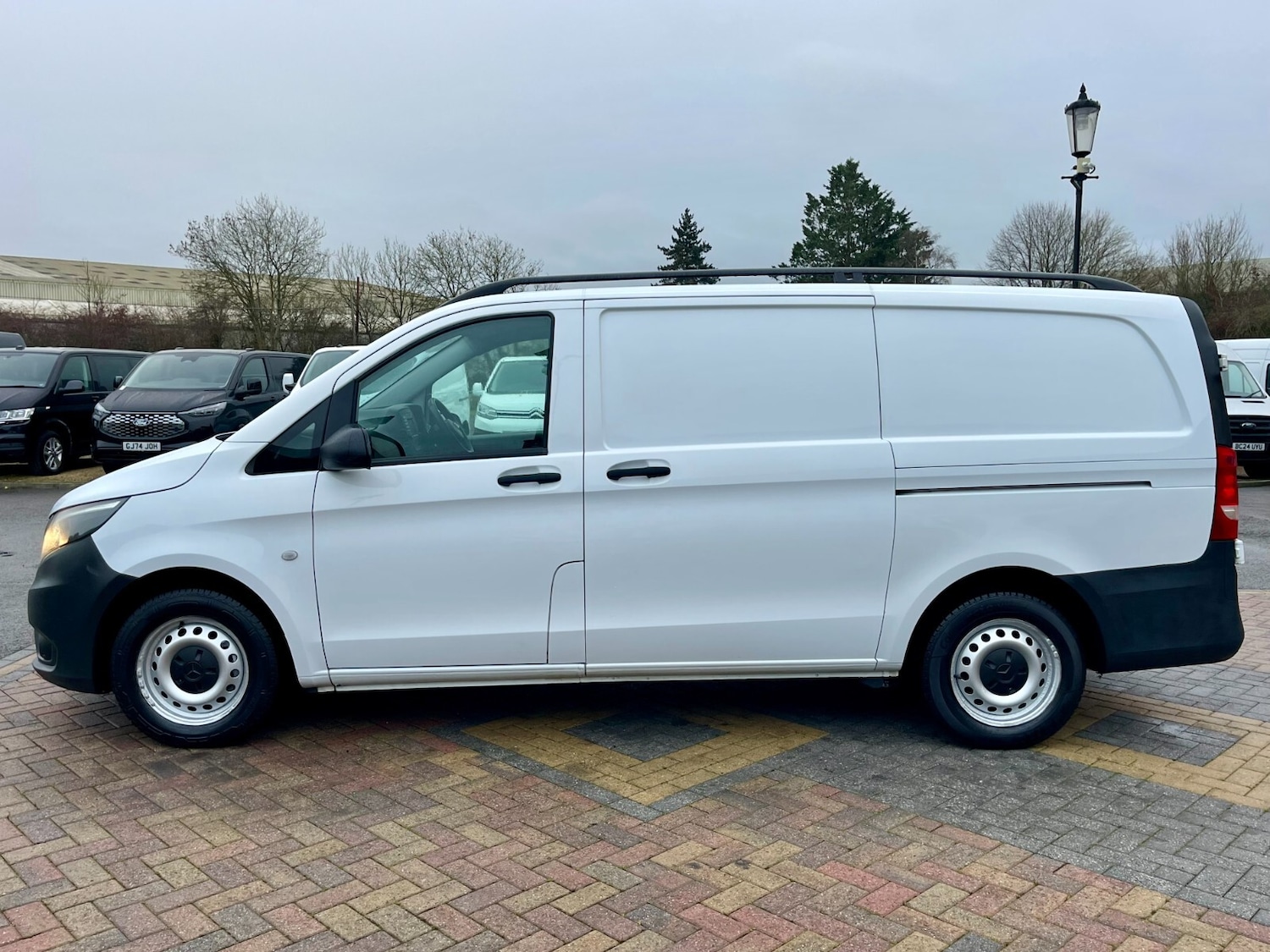 Used Mercedes-Benz Vito 2017 for sale - 76984162: Photo 9