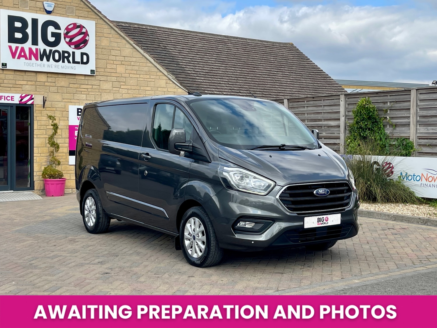 Used Ford Transit Custom 2022 for sale - 76066927: Photo 1