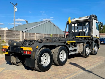 Used Mercedes-Benz AROCS 2015 for sale - 76117054: Photo