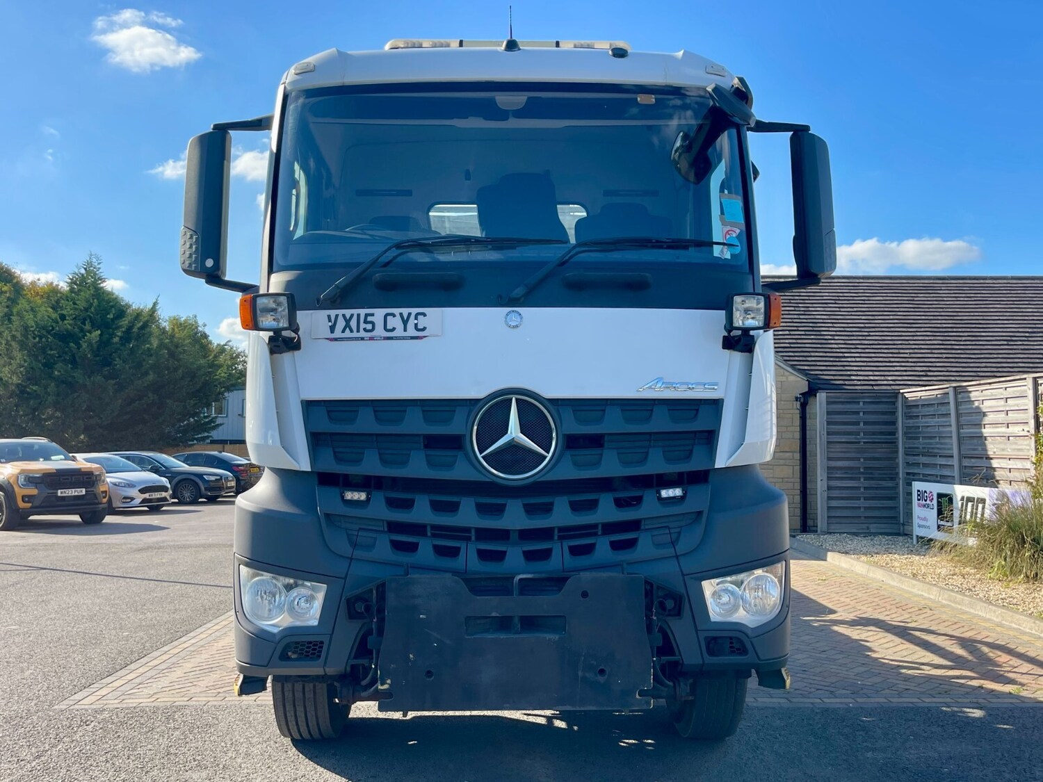 Used Mercedes-Benz AROCS 2015 for sale - 76117054: Photo 8