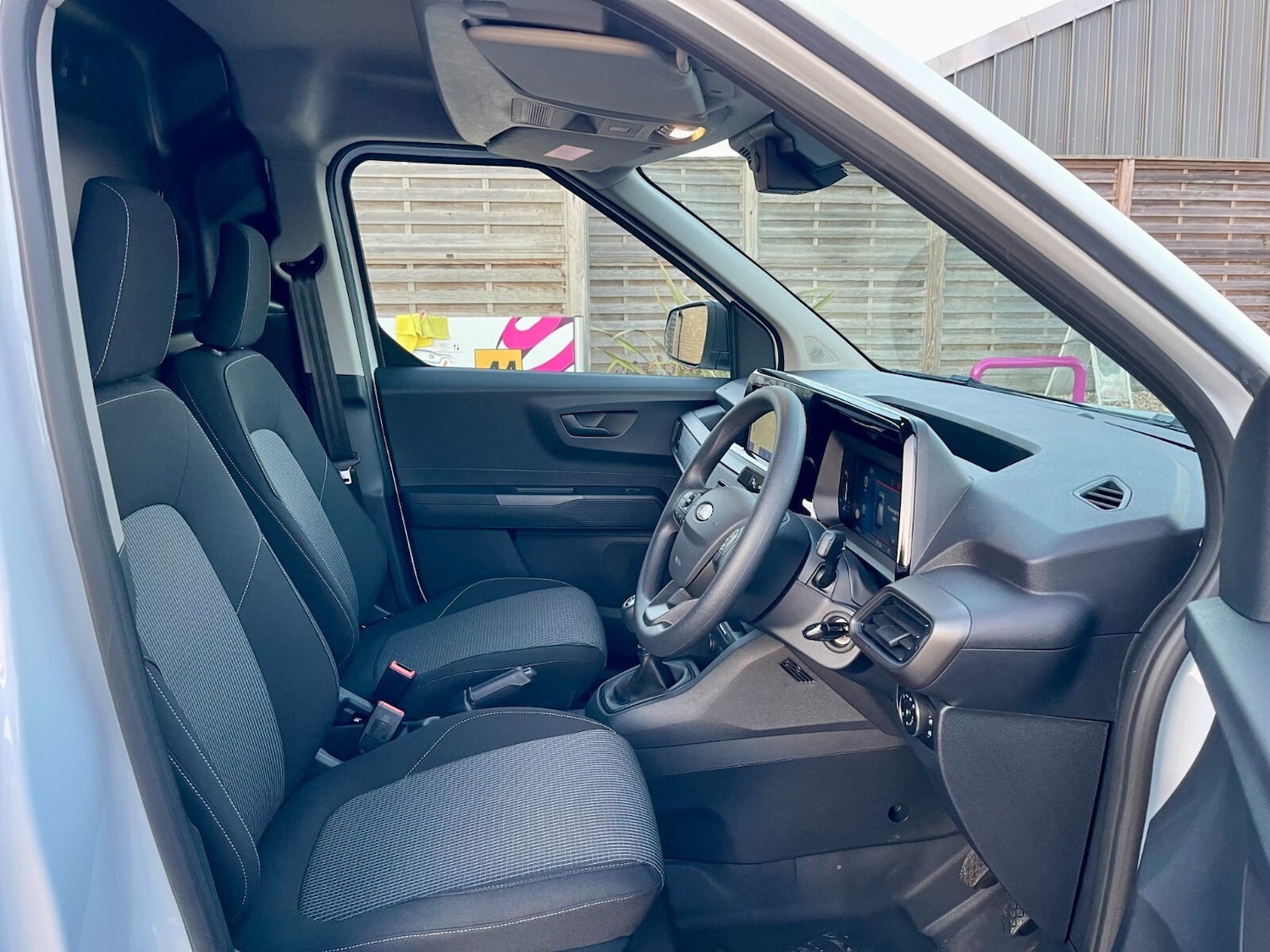 Used Ford Transit Courier 2025 for sale - 77010544: Photo 17