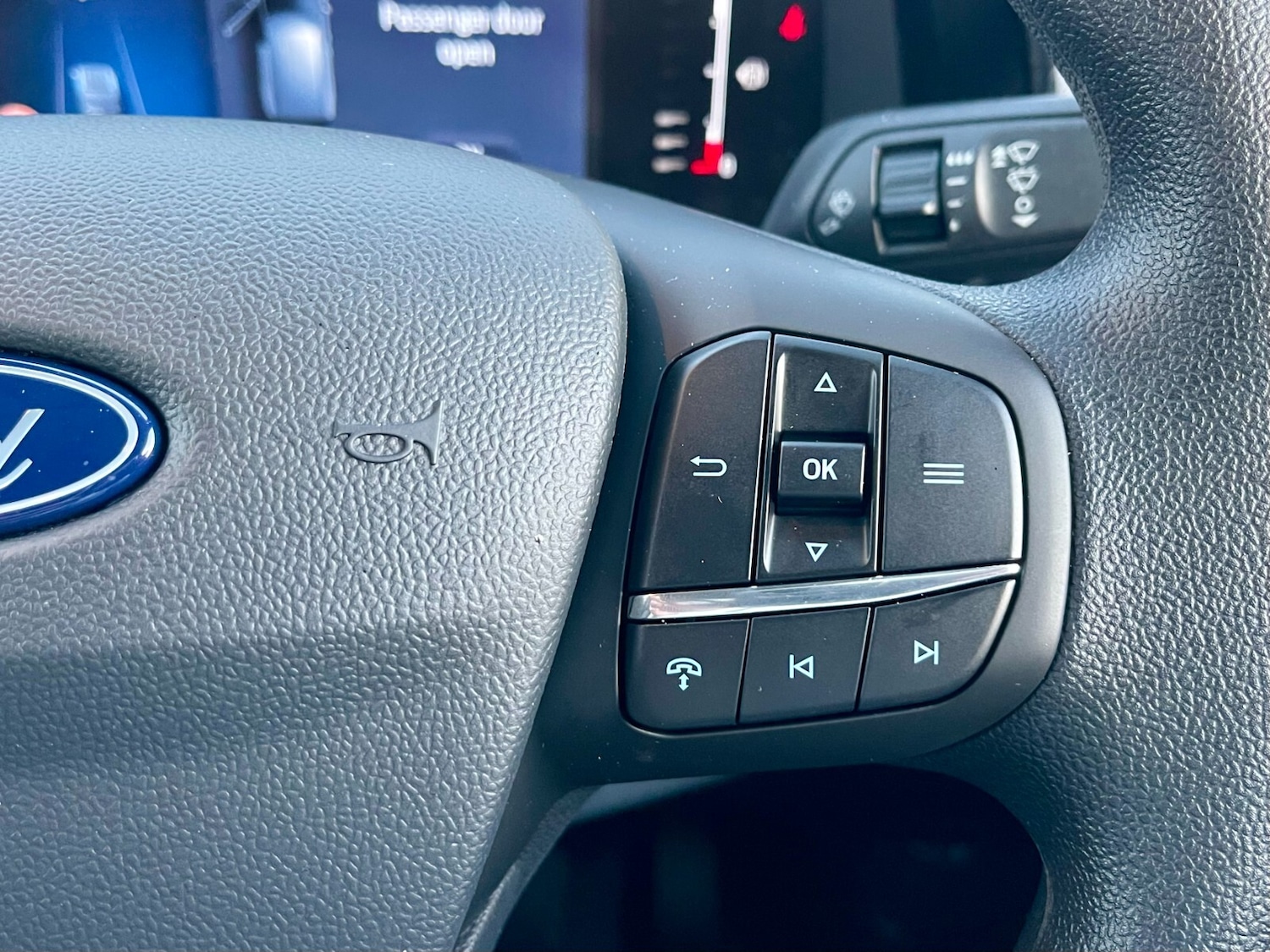 Used Ford Transit Courier 2025 for sale - 77010544: Photo 23