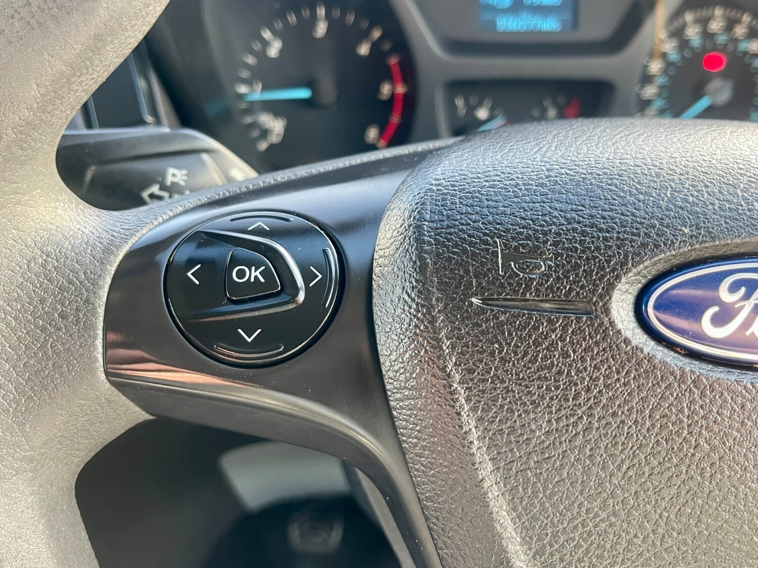 Used Ford Transit 2015 for sale - 76773334: Photo 21