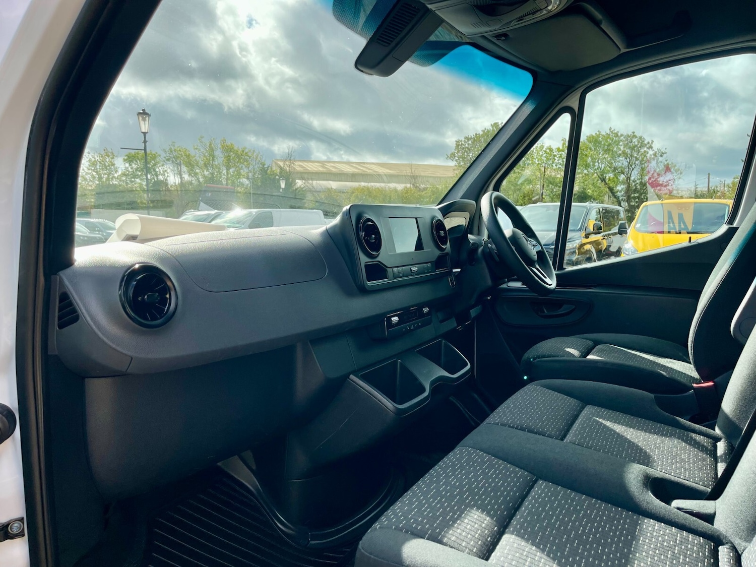 Used Mercedes-Benz Sprinter 2023 for sale - 76868921: Photo 15