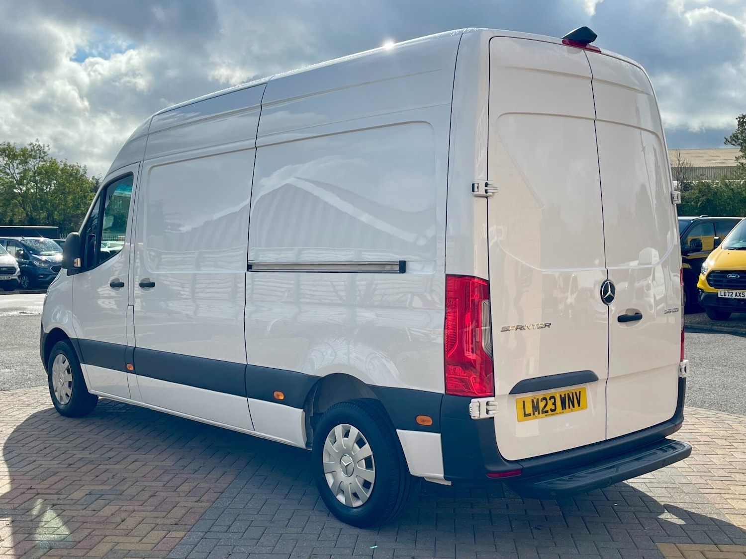 Used Mercedes-Benz Sprinter 2023 for sale - 76868921: Photo 8