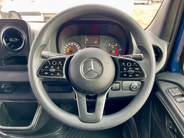 Used Mercedes-Benz Sprinter 2023 for sale - 75483432: Photo 21