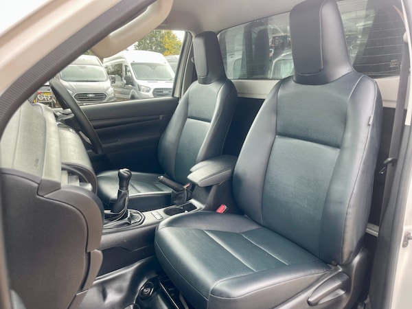Used Toyota Hilux 2021 for sale - 76008156: Photo 16