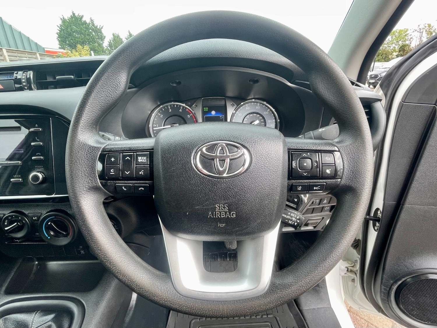 Used Toyota Hilux 2021 for sale - 76008156: Photo 22