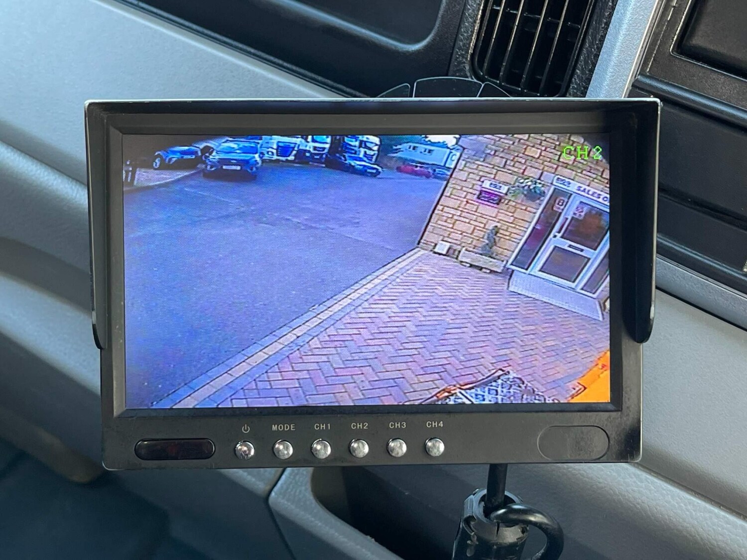 Used Mitsubishi Canter 2020 for sale - 76868475: Photo 18