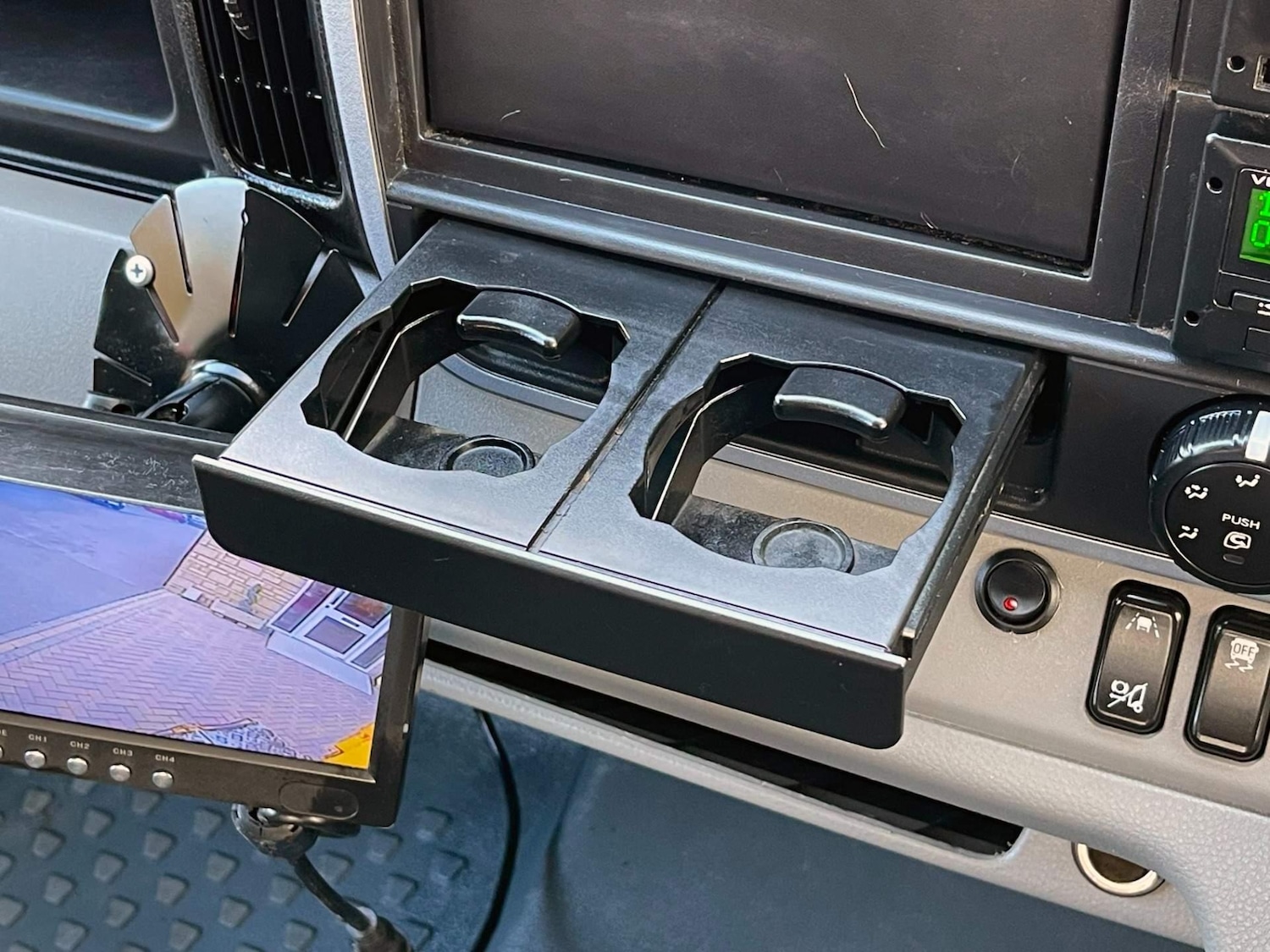 Used Mitsubishi Canter 2020 for sale - 76868475: Photo 21