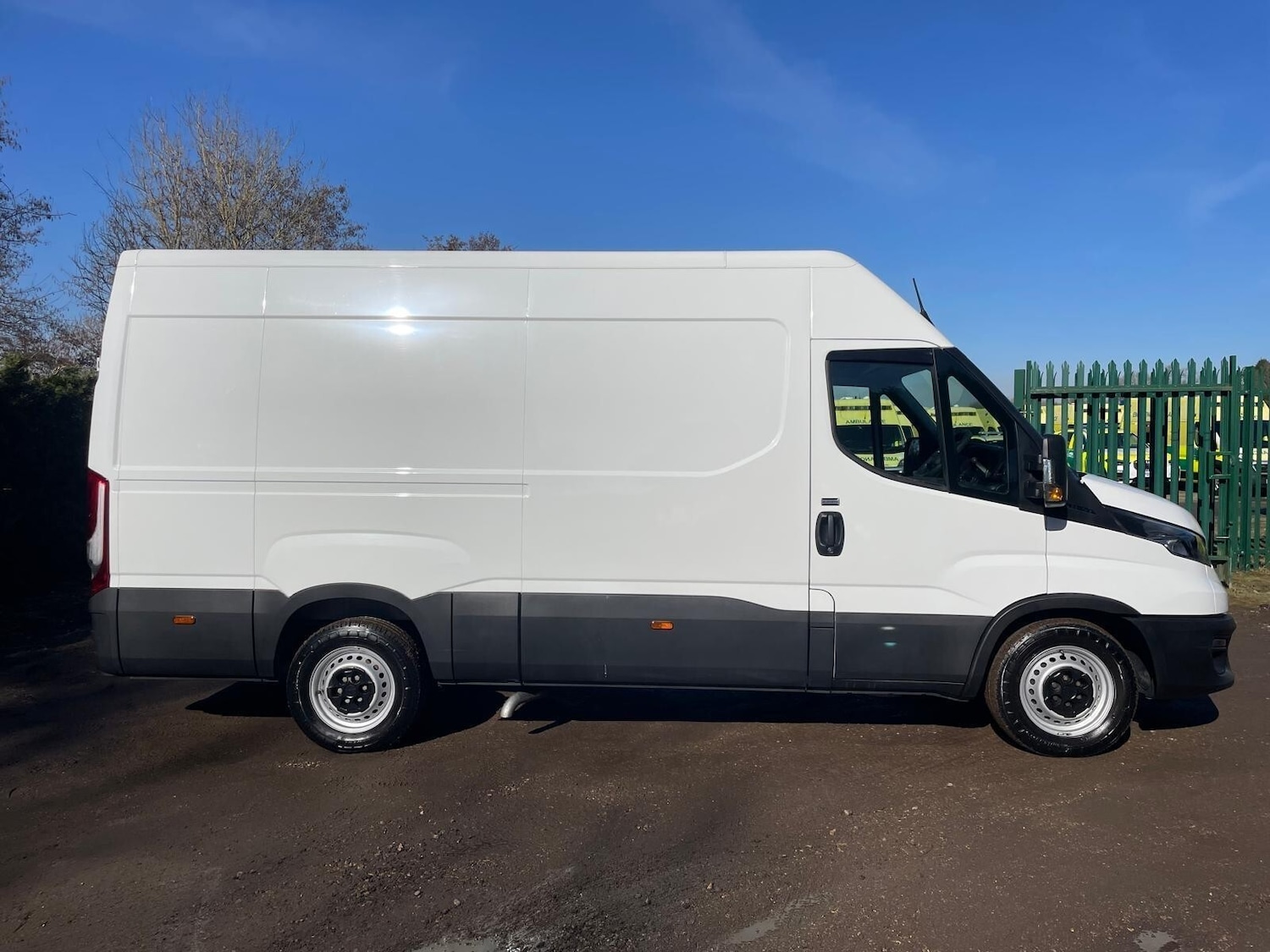 Used Iveco Daily 2023 for sale - 76921800: Photo 4