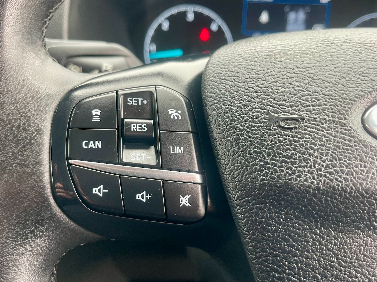 Used Ford Transit Custom 2023 for sale - 76870421: Photo 22