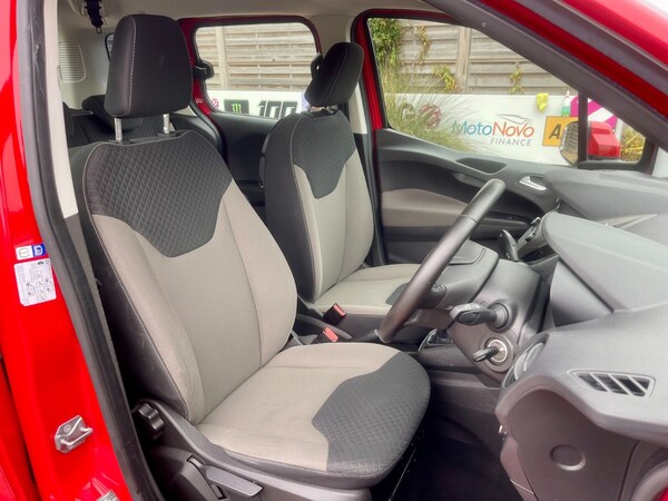 Used Ford Tourneo Courier 2019 for sale - 76248611: Photo 19
