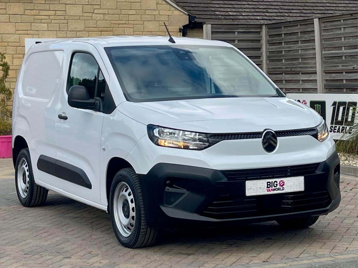 Used Citroen Berlingo 2024 for sale - 76869041: Photo 6