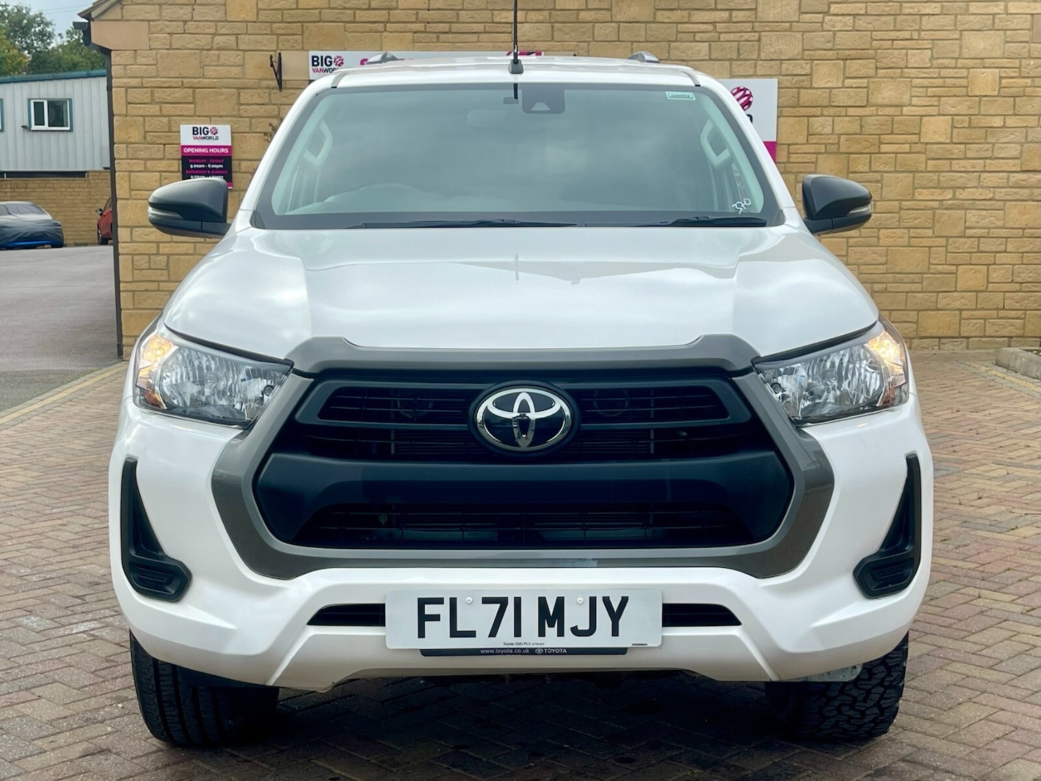 Used Toyota Hilux 2021 for sale - 76870387: Photo 11