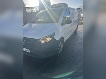 Used Mercedes-Benz Vito 2022 for sale - 76921797: Photo