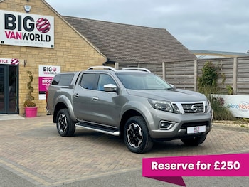 Nissan - Navara