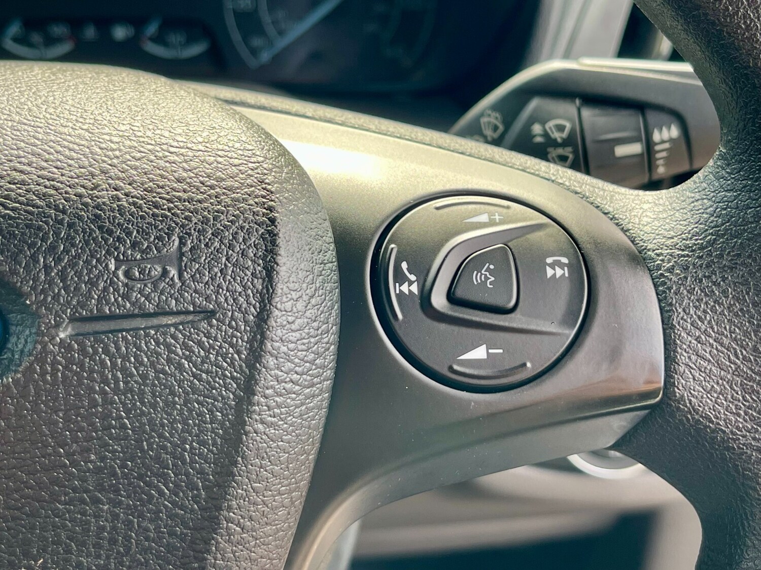 Used Ford Transit Connect 2023 for sale - 76868438: Photo 16