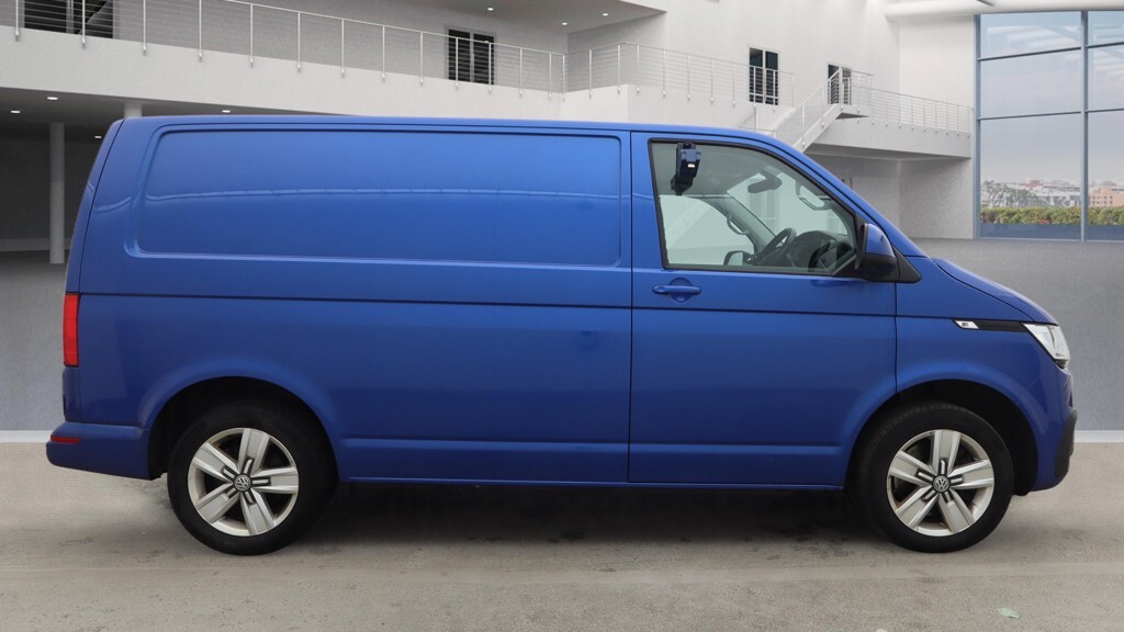Used Volkswagen Transporter 2022 for sale - 77193672: Photo 4