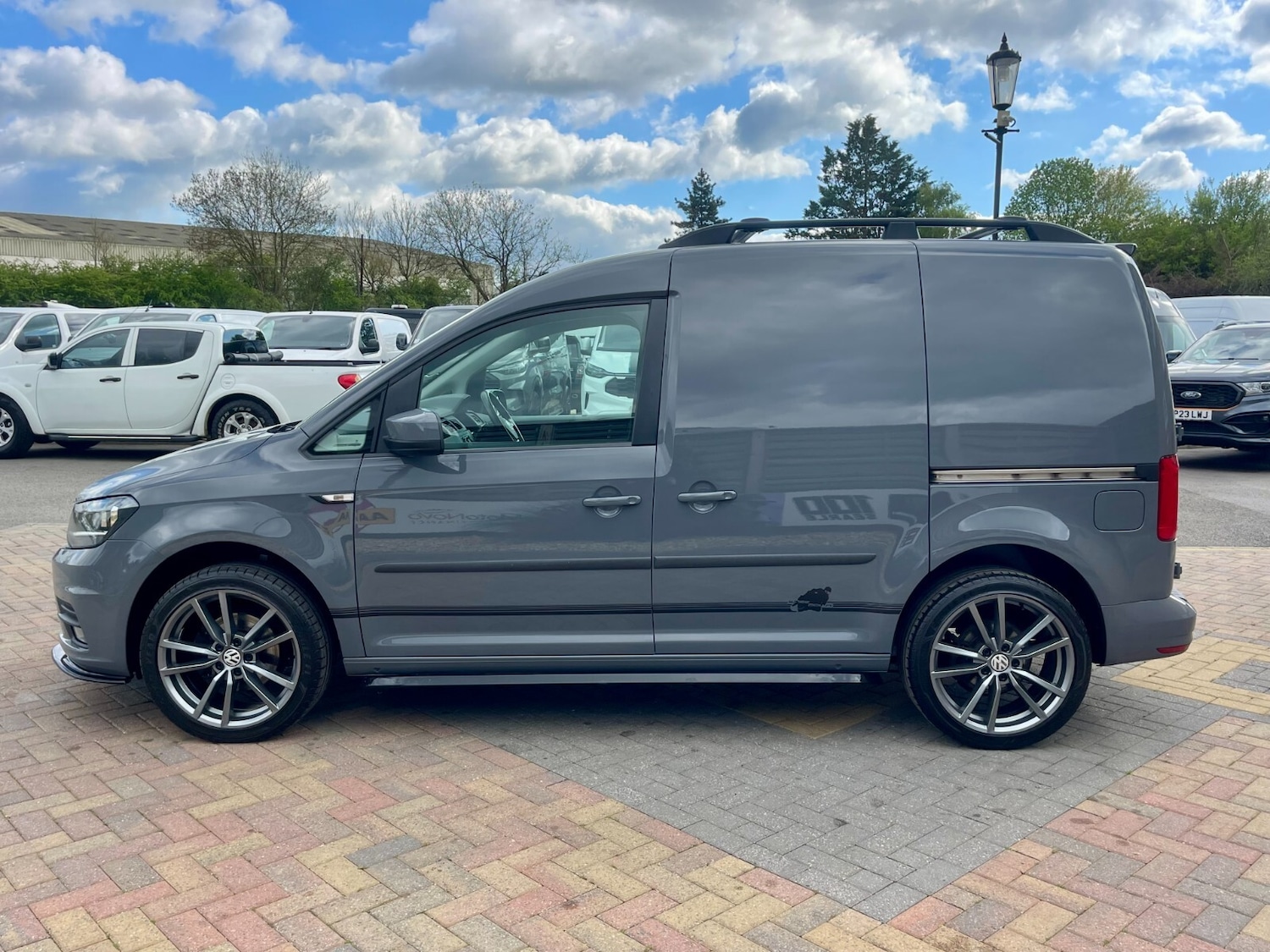 Used Volkswagen Caddy 2020 for sale - 76321892: Photo 11
