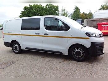 Used Vauxhall Vivaro 2023 for sale - 75702486: Photo