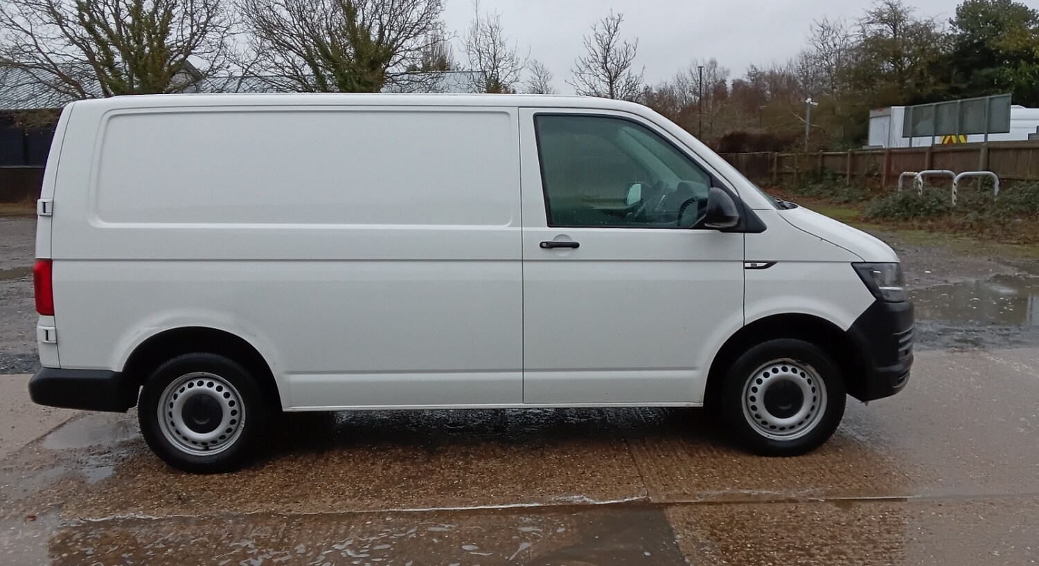 Used Volkswagen Transporter 2019 for sale - 77205708: Photo 4