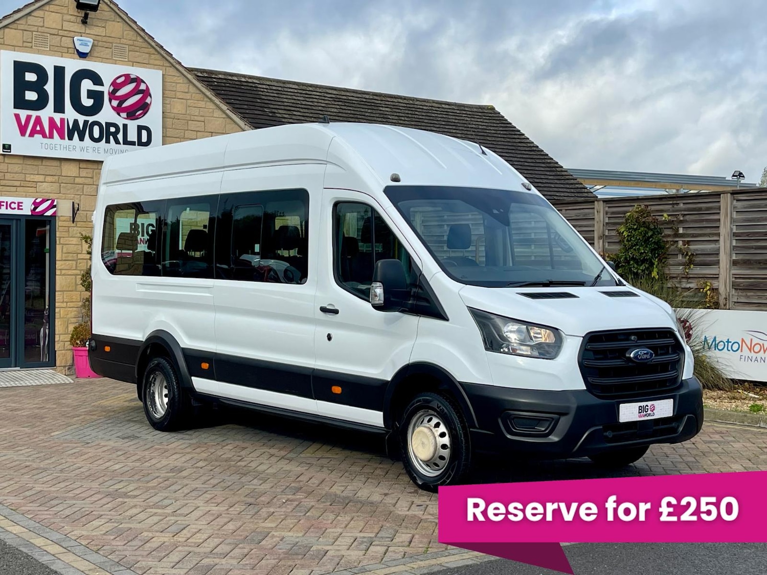 Used Ford Transit 2020 for sale - 76869736: Photo 1