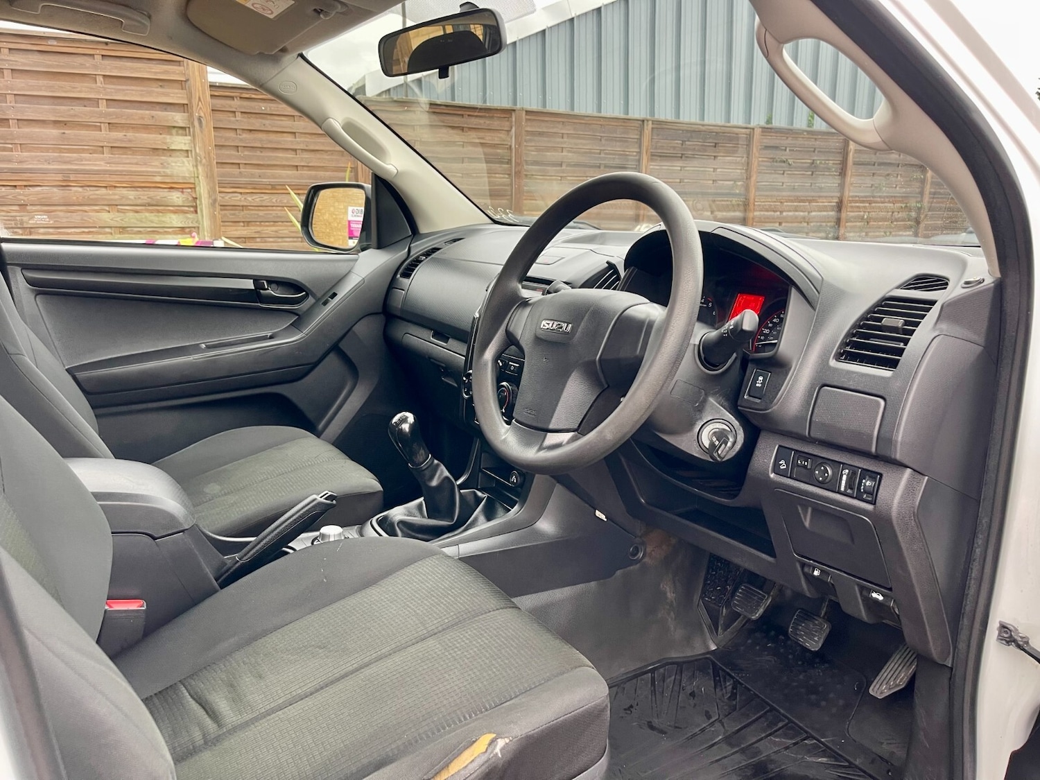 Used Isuzu D-Max 2019 for sale - 76869134: Photo 18