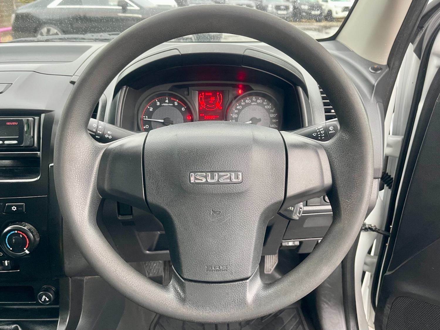 Used Isuzu D-Max 2019 for sale - 76869134: Photo 24