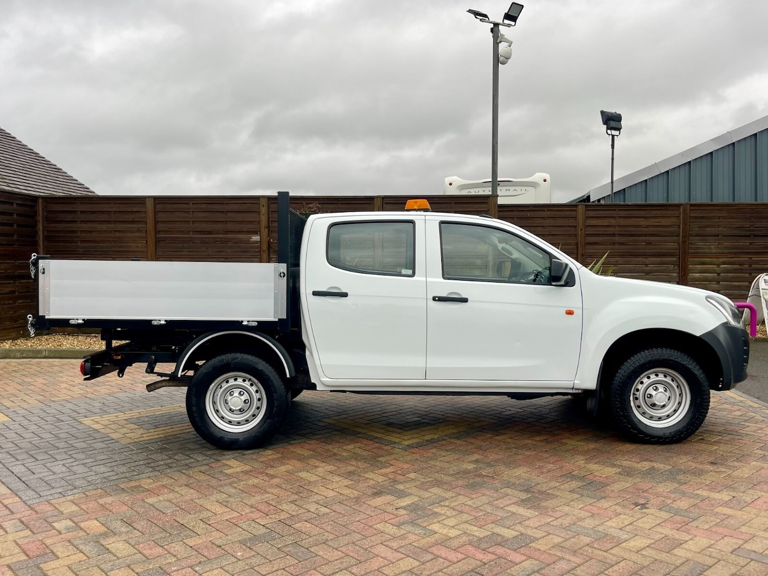 Used Isuzu D-Max 2019 for sale - 76869134: Photo 8