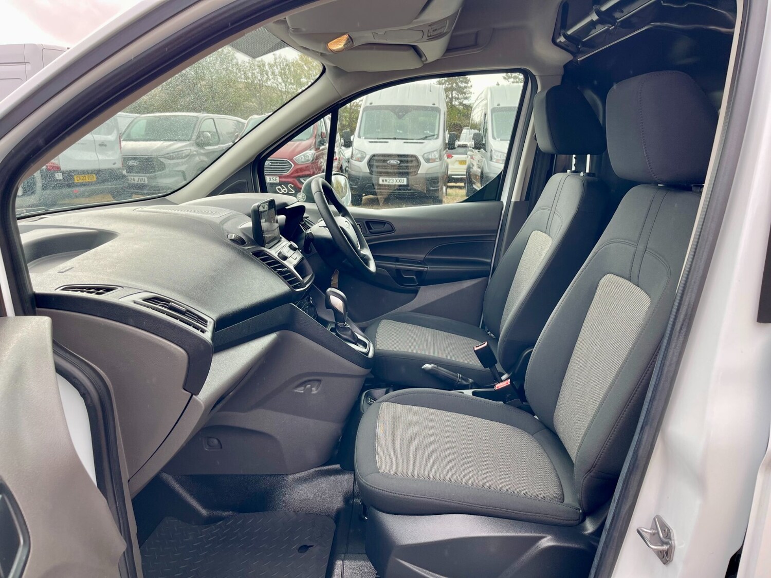Used Ford Transit Connect 2020 for sale - 75996797: Photo 16