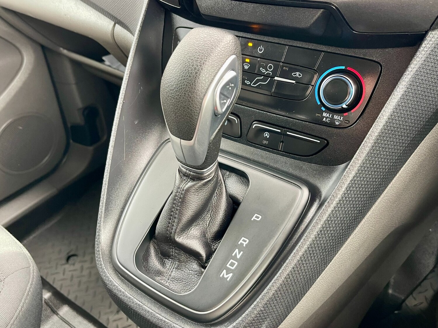 Used Ford Transit Connect 2020 for sale - 75996797: Photo 4