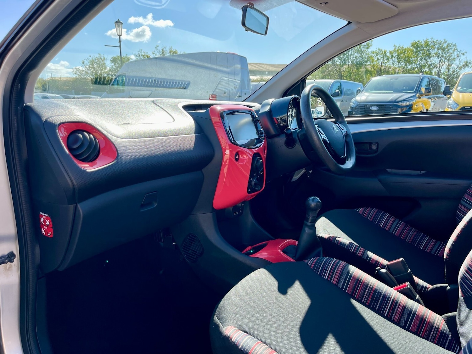 Used Citroen C1 2015 for sale - 76079314: Photo 15