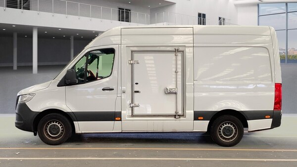Used Mercedes-Benz Sprinter 2022 for sale - 76154726: Photo 8
