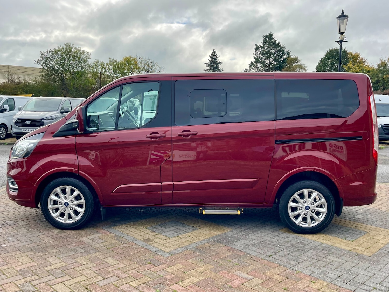 Used Ford Tourneo Custom 2022 for sale - 76870549: Photo 9