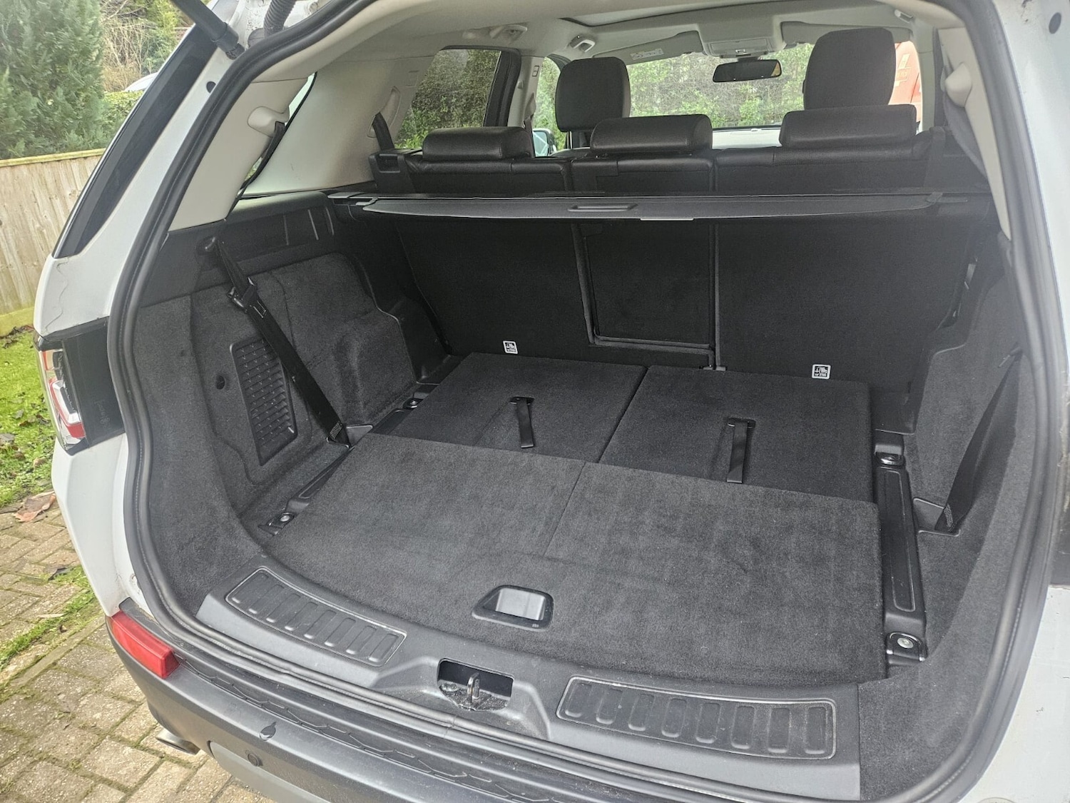 Used Land Rover Discovery Sport 2018 for sale - 76709529: Photo 21