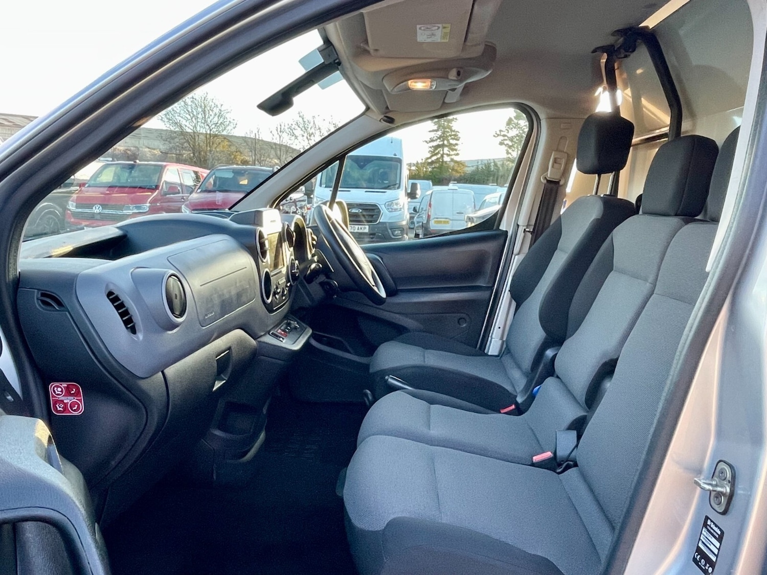 Used Citroen Berlingo 2017 for sale - 76869119: Photo 14