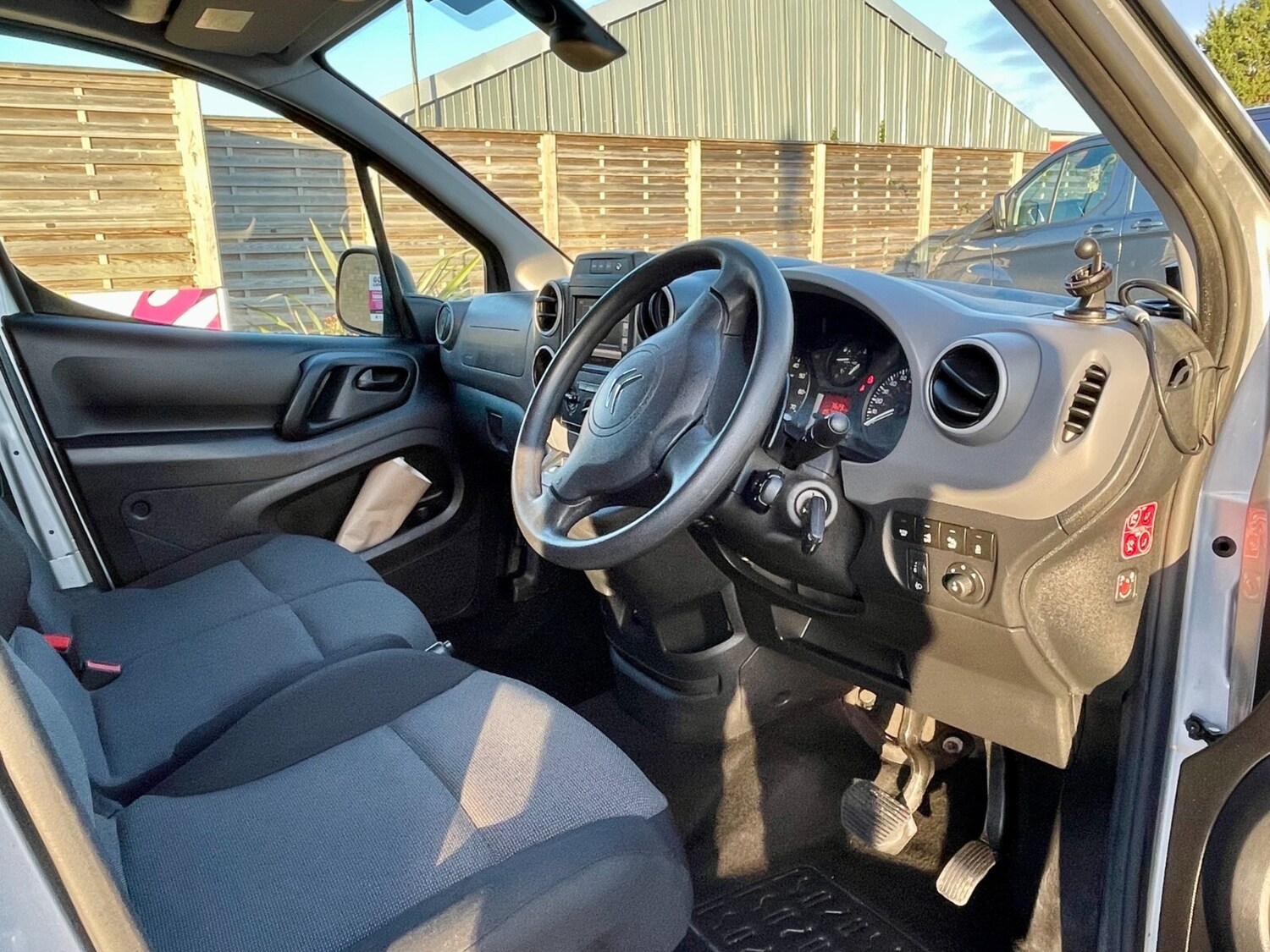 Used Citroen Berlingo 2017 for sale - 76869119: Photo 18