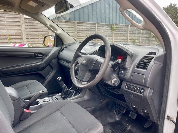 Used Isuzu D-Max 2018 for sale - 75996967: Photo 18