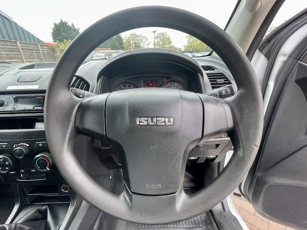Used Isuzu D-Max 2018 for sale - 75996967: Photo 20