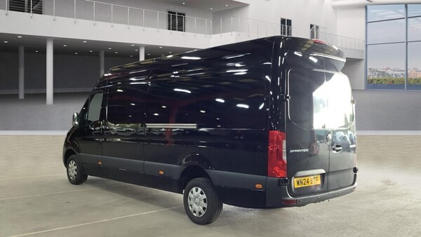 Used Mercedes-Benz Sprinter 2024 for sale - 76074510: Photo 7
