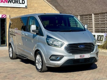 Used Ford Tourneo Custom 2018 for sale - 75764113: Photo